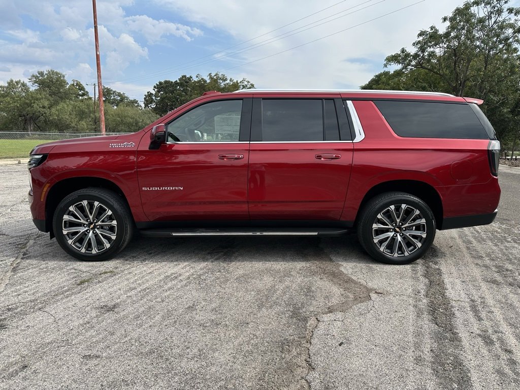 2026 Chevrolet Suburban High Country photo 2