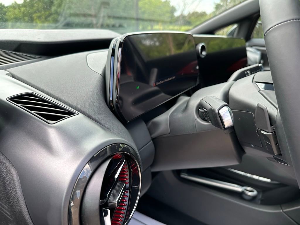 2025 Chevrolet Equinox EV RS - Photo 25