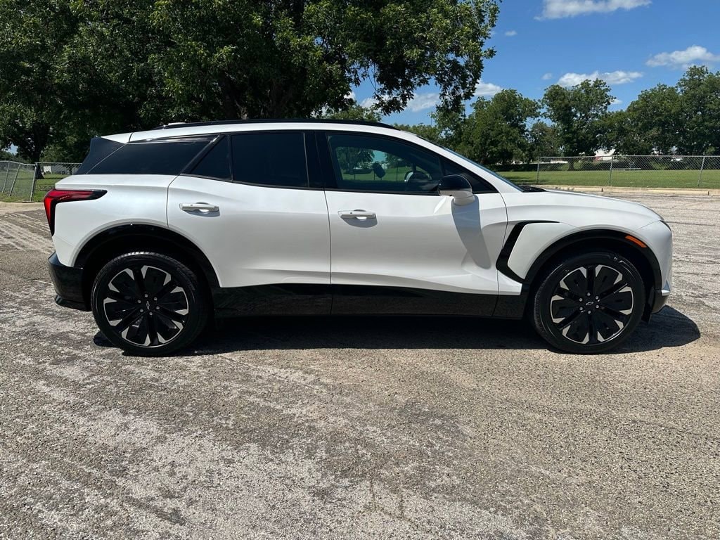 2025 Chevrolet Blazer EV RS - Photo 7