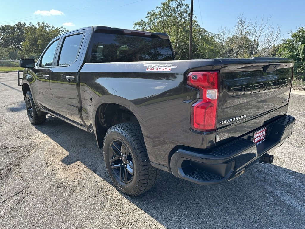 2020 Chevrolet Silverado 1500 Custom Trail Boss photo 2