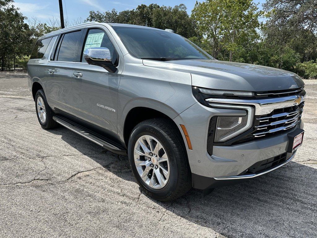 2026 Chevrolet Suburban Premier photo 2