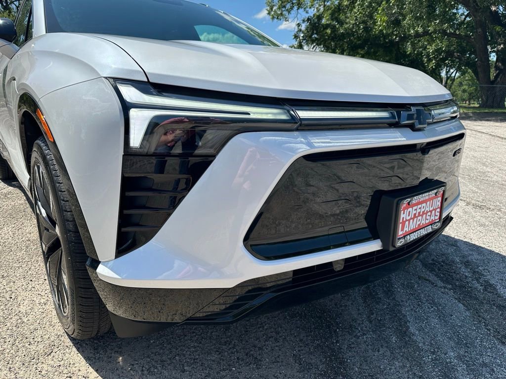 2025 Chevrolet Blazer EV RS - Photo 13