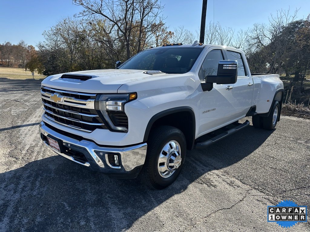 2025 Chevrolet Silverado 3500HD LTZ's photo