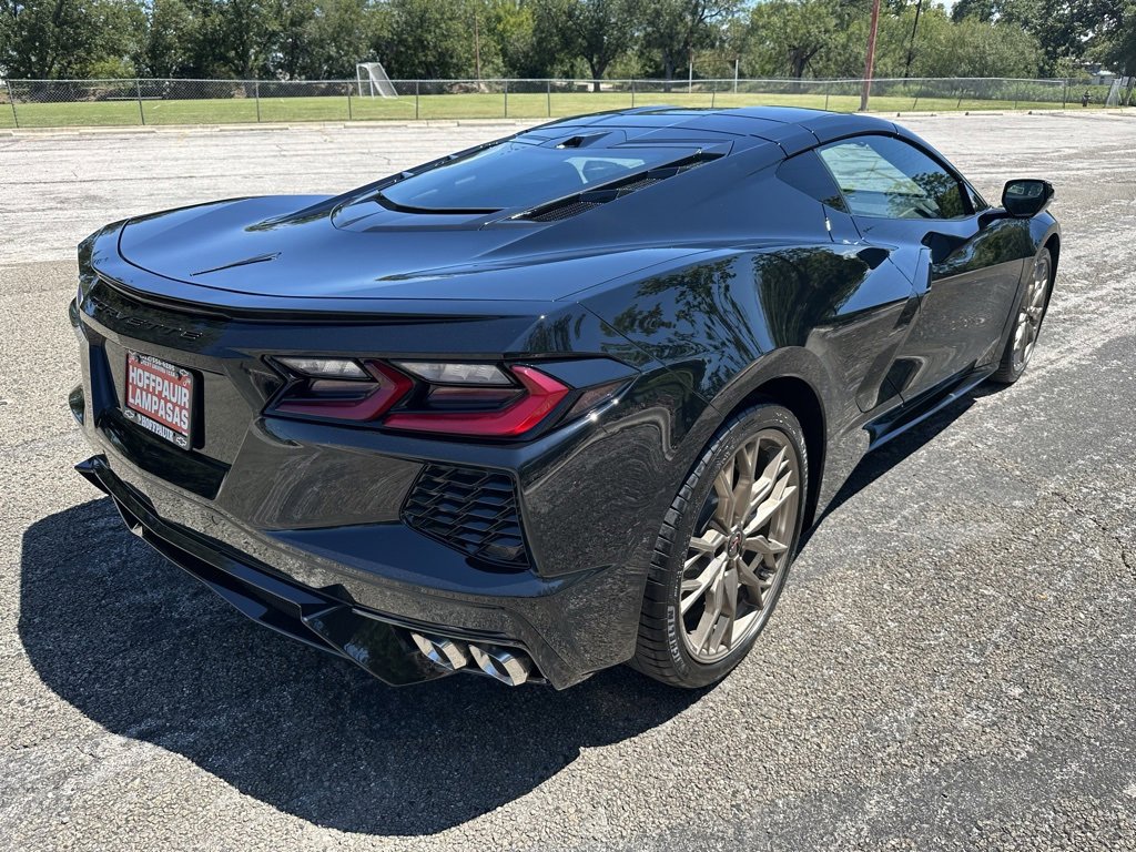 2026 Chevrolet Corvette Stingray 3LT photo 3