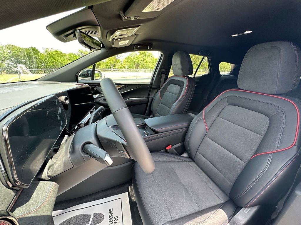 2025 Chevrolet Blazer EV RS - Photo 15
