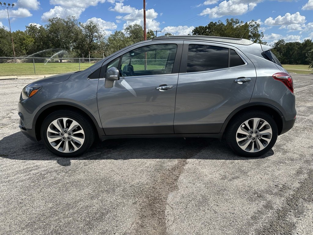 2019 Buick Encore Preferred photo 2
