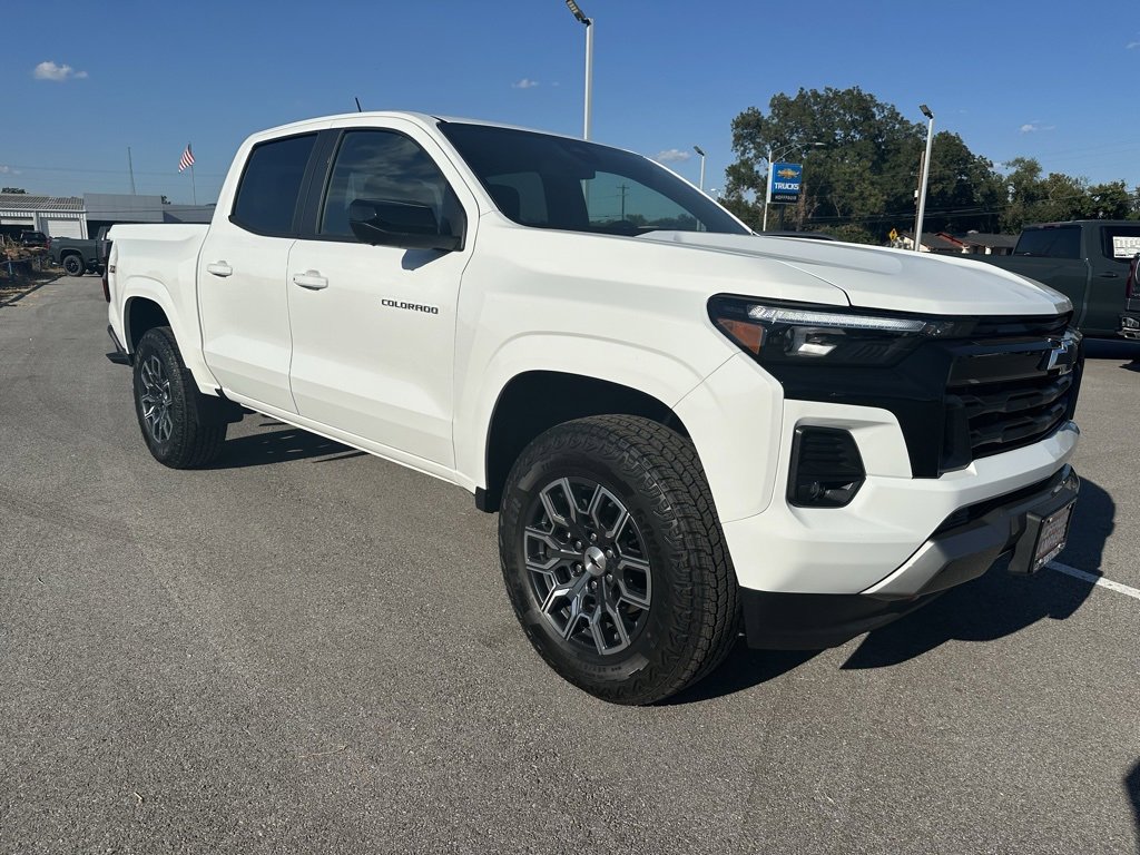 2024 Chevrolet Colorado Z71 photo 4