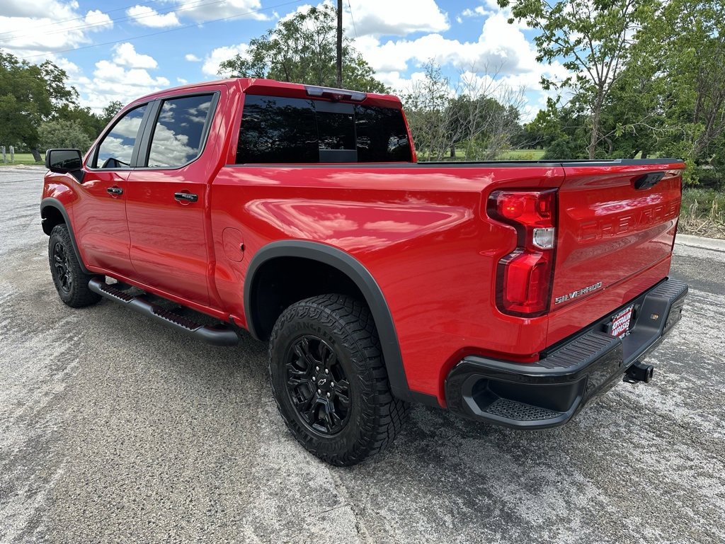 2023 Chevrolet Silverado 1500 ZR2 photo 3