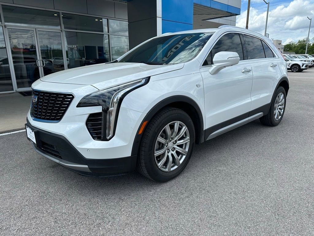2023 Cadillac XT4 Premium Luxury