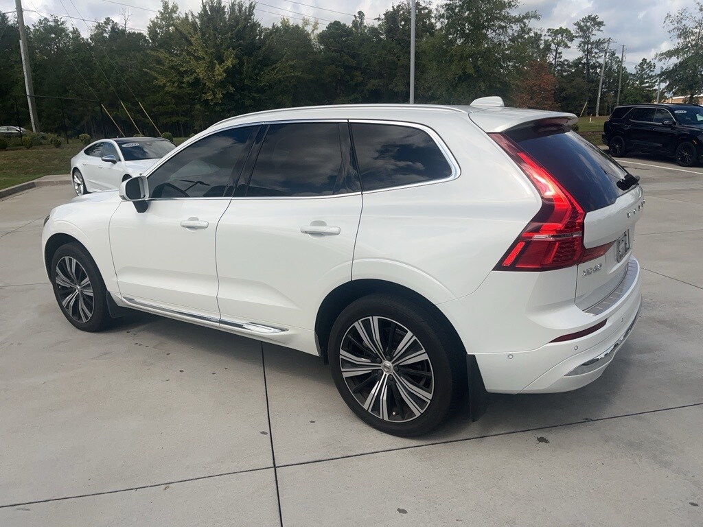 2022 Volvo XC60 Inscription photo 2