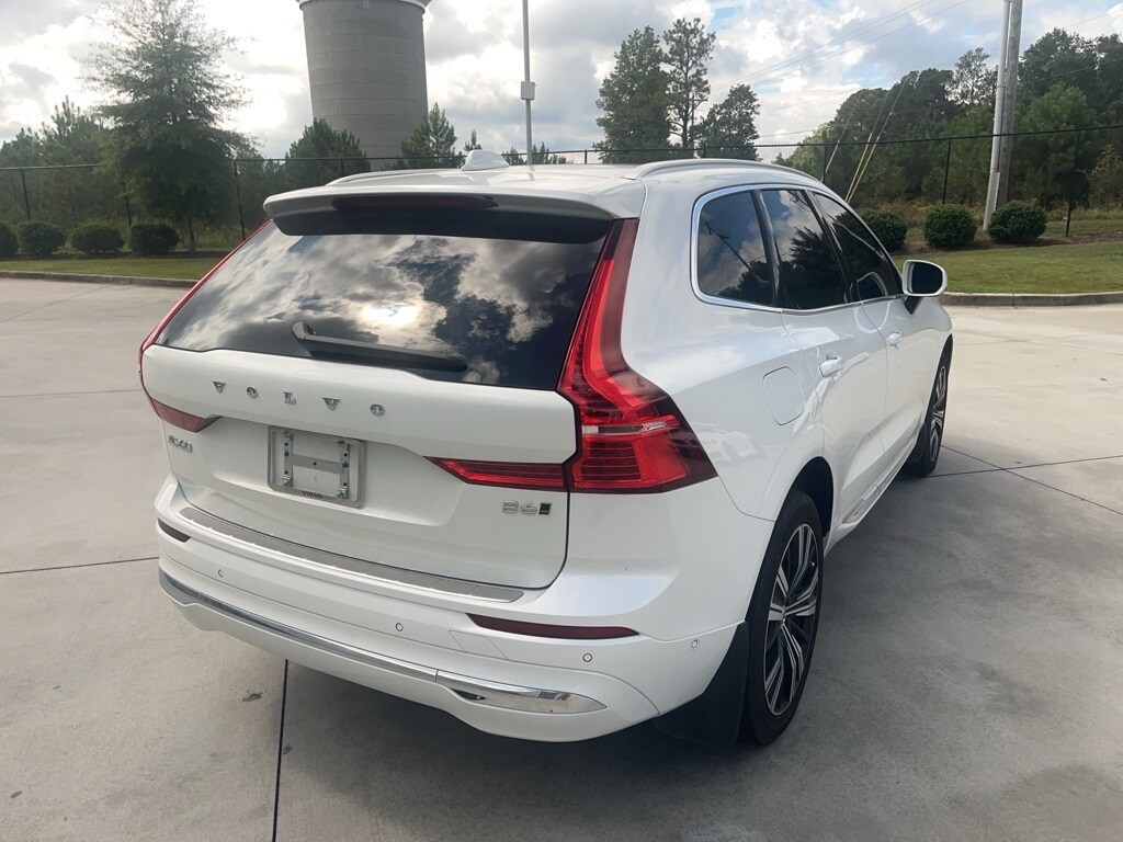 2022 Volvo XC60 Inscription photo 3