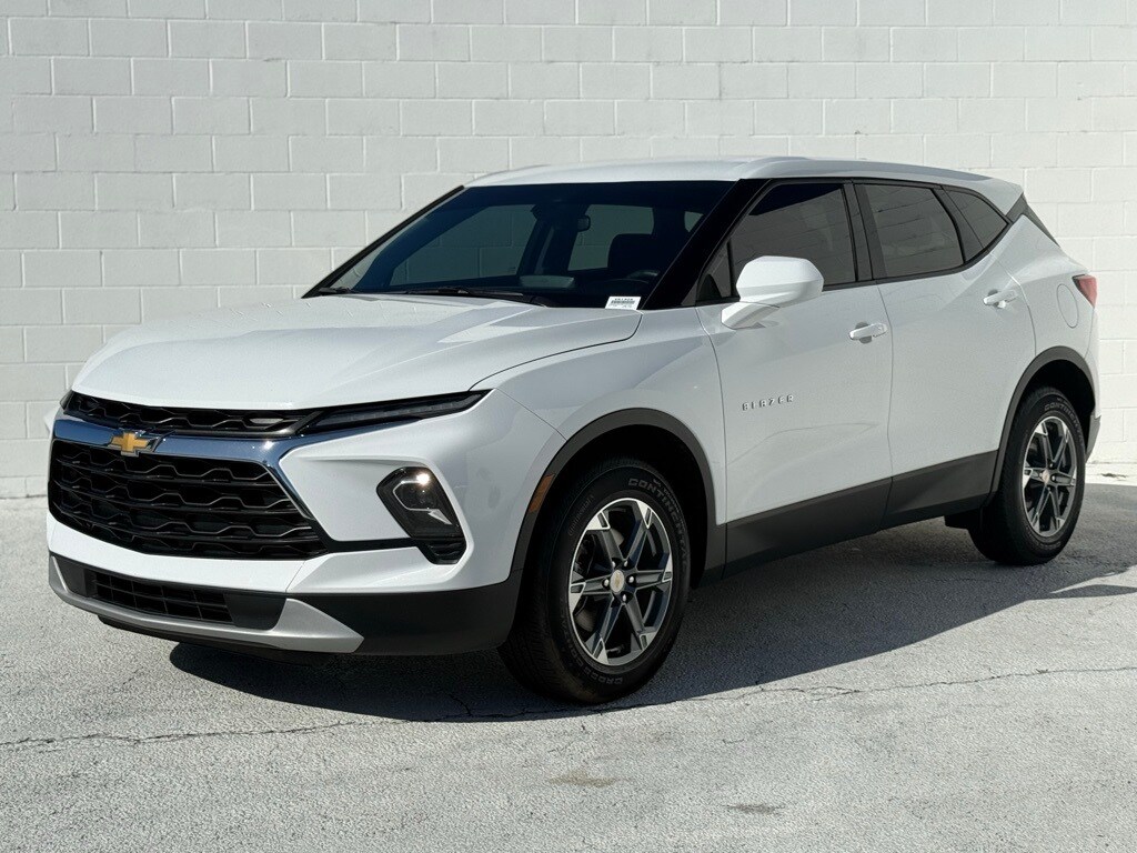 2024 Chevrolet Blazer 2LT photo 4