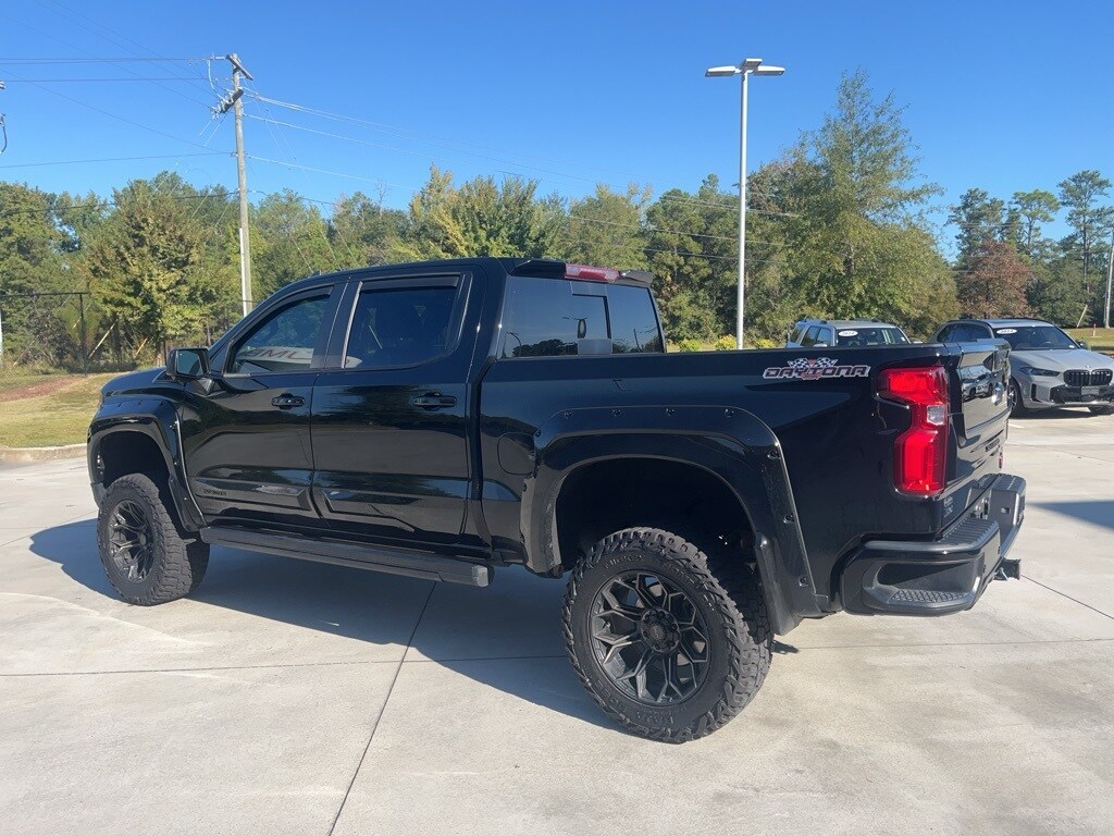 2023 Chevrolet Silverado 1500 RST photo 3