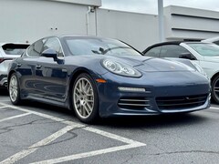 2015 Porsche Panamera Hatchback