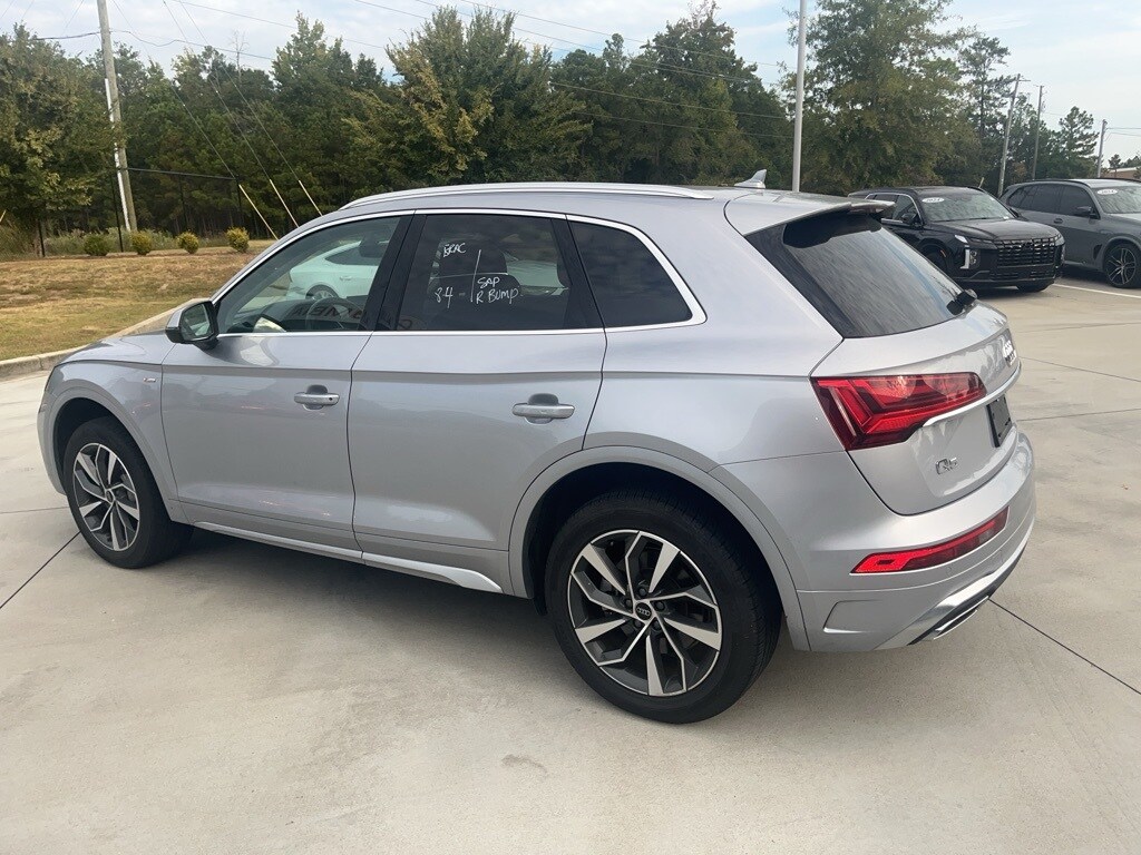 2024 Audi Q5 45 S line Premium photo 2