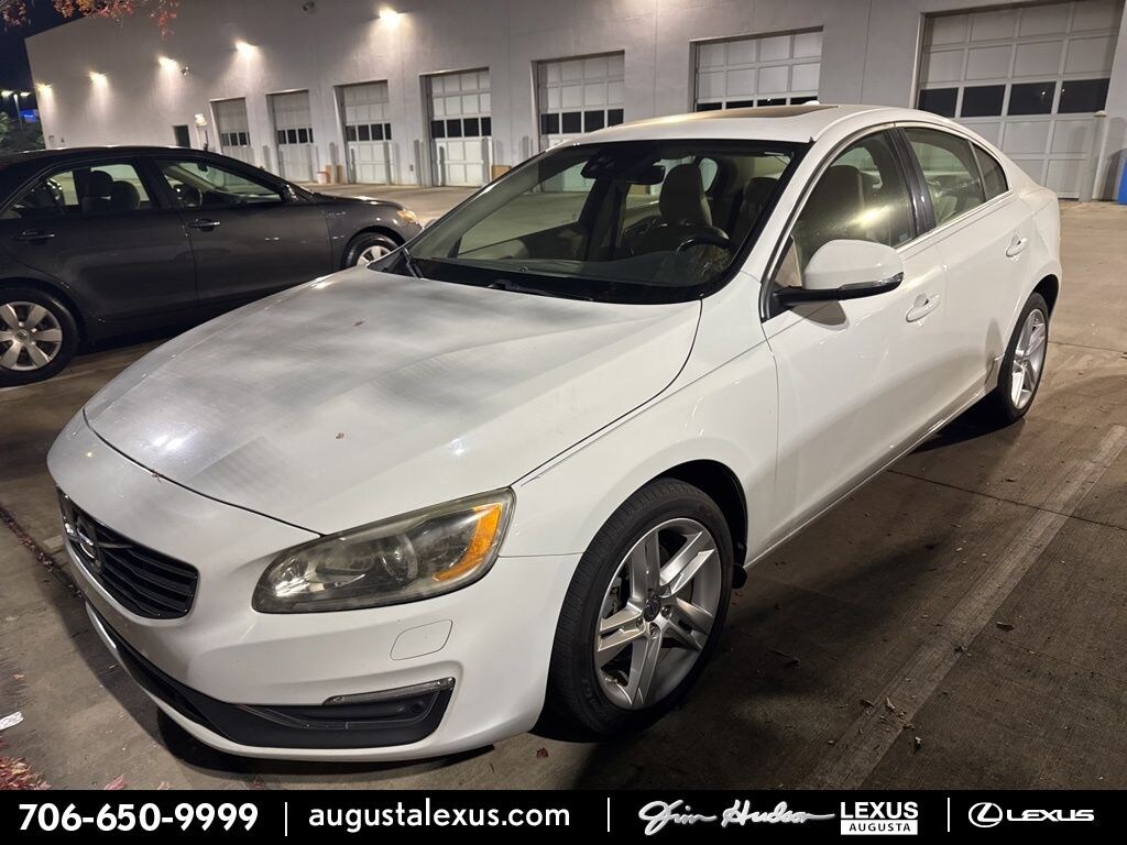 Used 2015 Volvo S60 T5 Platinum Drive-E (2015.5) Sedan