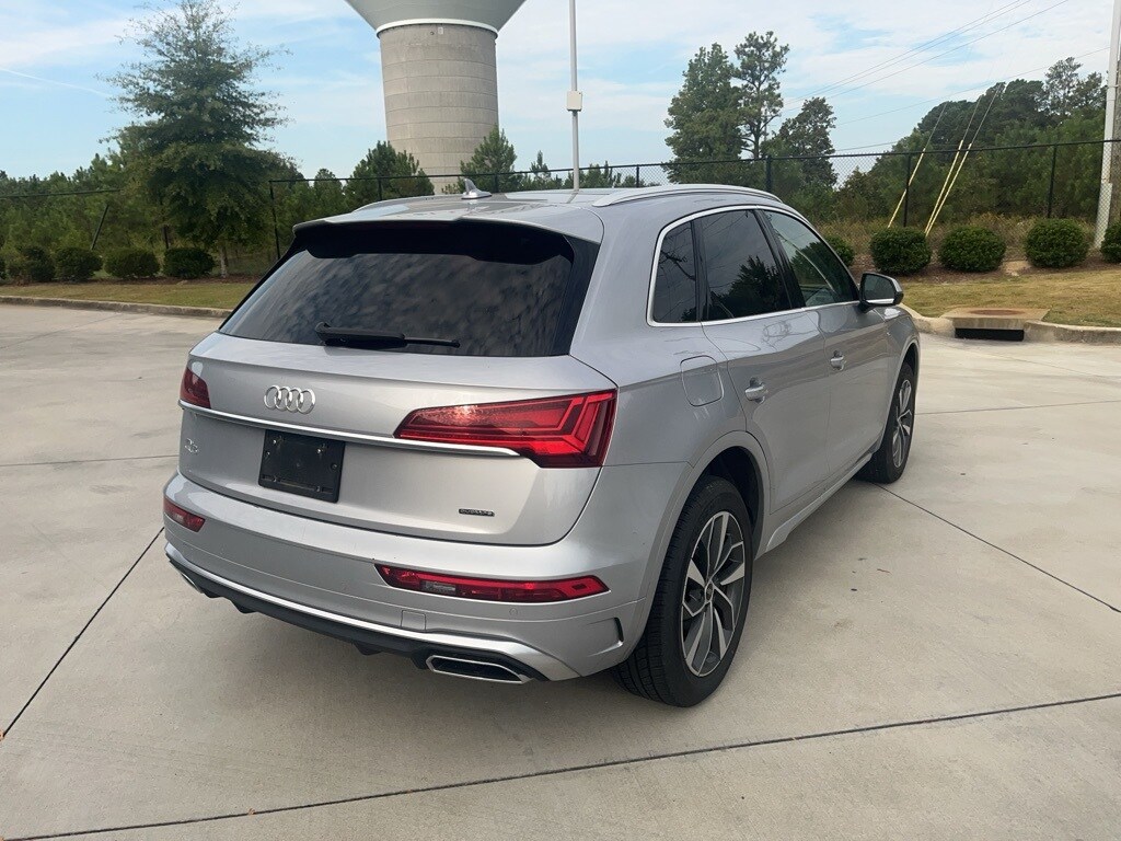 2024 Audi Q5 45 S line Premium photo 3