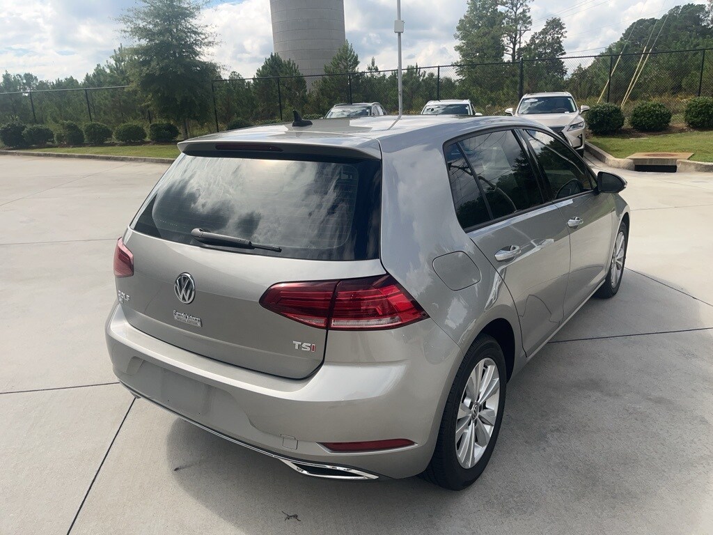 2018 Volkswagen Golf TSI SE photo 3