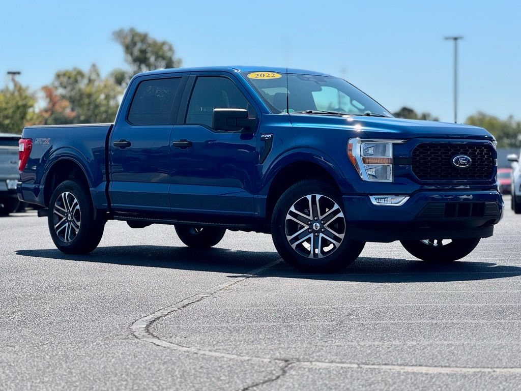 2022 Ford F-150 XL STX photo 2