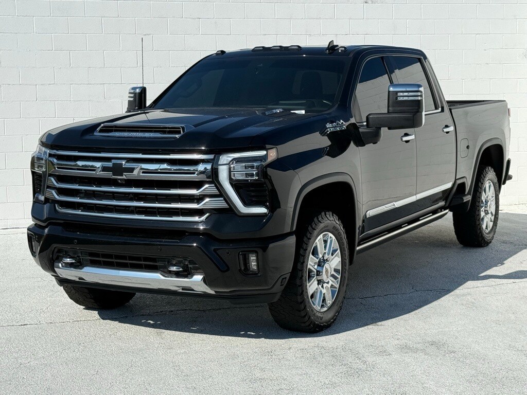 2024 Chevrolet Silverado 2500HD High Country photo 4