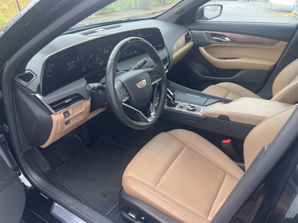 2025 Cadillac CT5 Premium Luxury photo 2