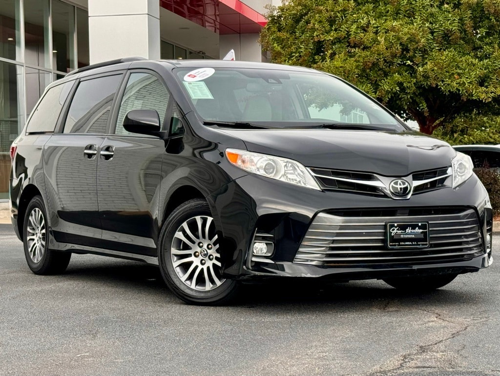 Used 2020 Toyota Sienna Limited with VIN 5TDYZ3DC8LS030458 for sale in Sumter, SC