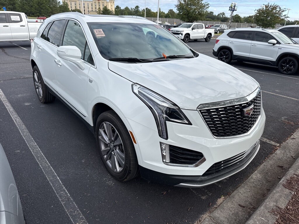 2024 Cadillac XT5 Premium Luxury photo 2