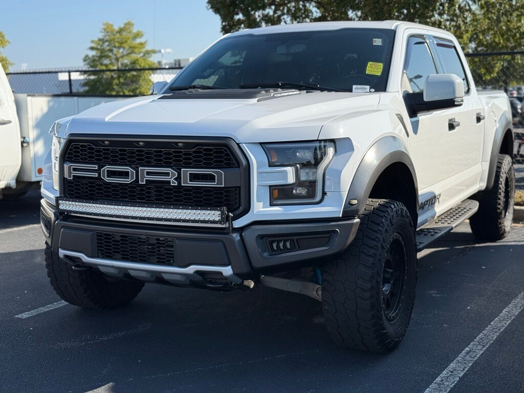 2018 Ford F-150 Raptor photo 3