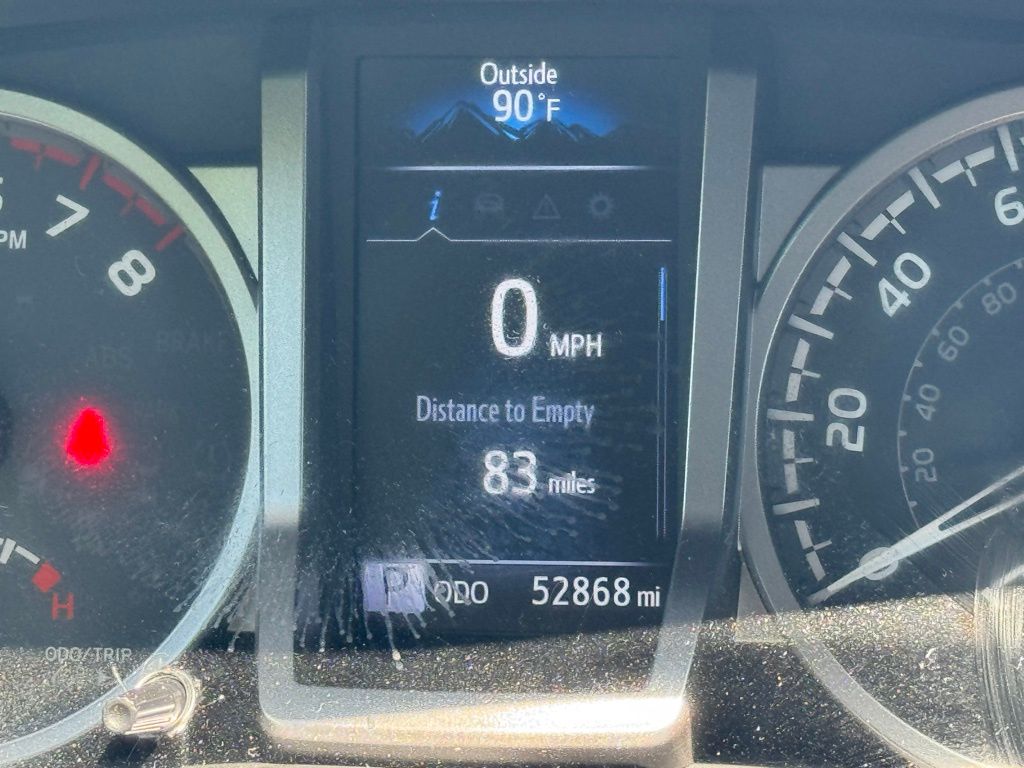 2023 Toyota Tacoma 4x4 SR5 photo 3