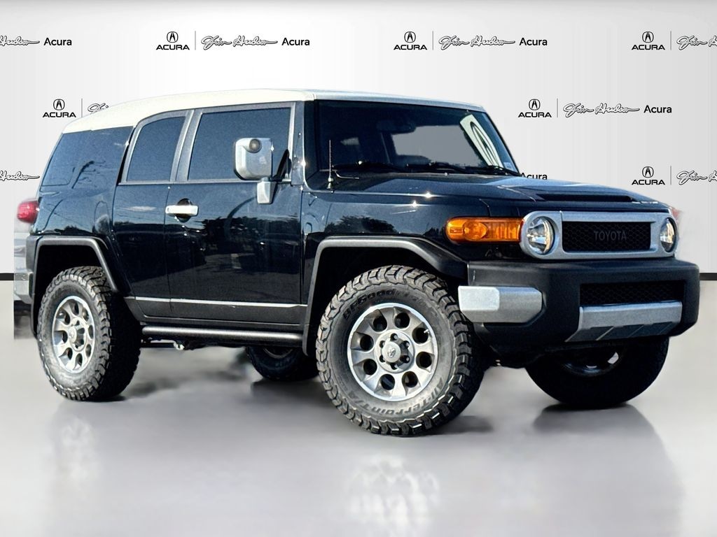 Used 2013 Toyota FJ Cruiser Base SUV