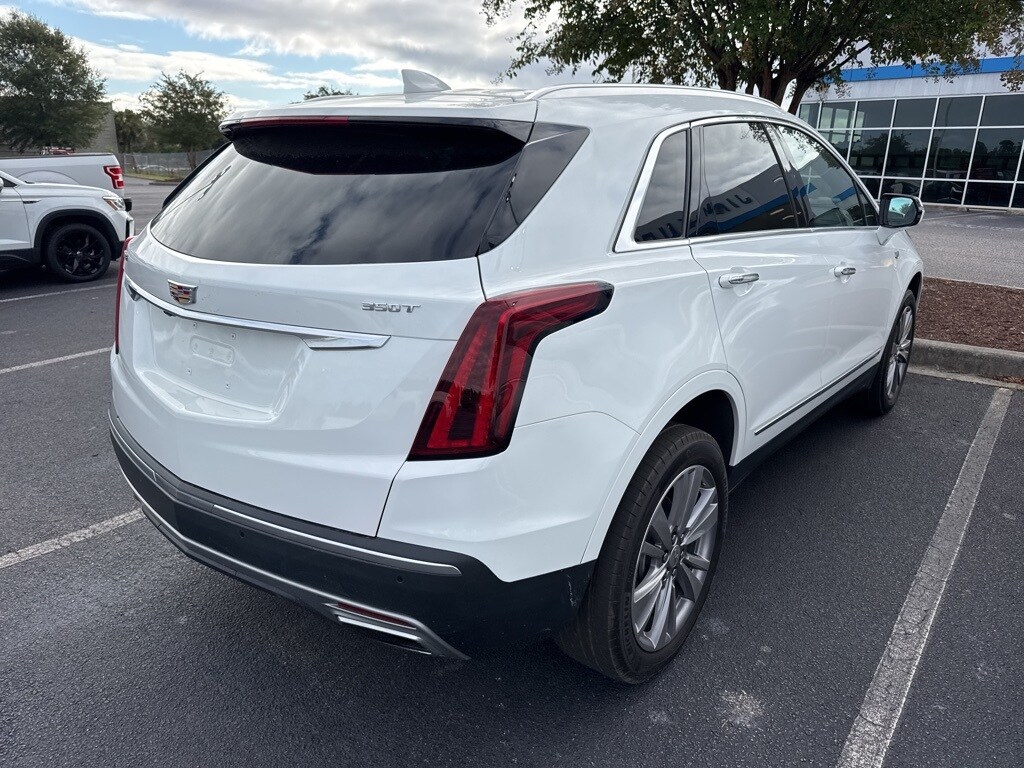2024 Cadillac XT5 Premium Luxury photo 3