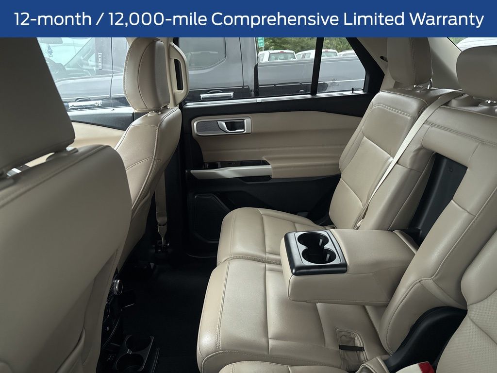 2022 Ford Explorer Limited photo 3