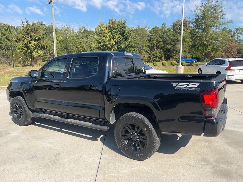 2019 Toyota Tacoma SR photo 3