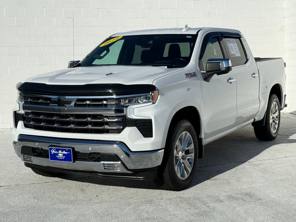 2024 Chevrolet Silverado 1500 LTZ photo 4