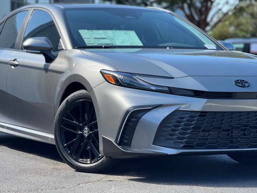 New 2026 Toyota Camry SE Sedan