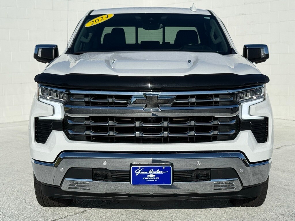 2024 Chevrolet Silverado 1500 LTZ photo 3