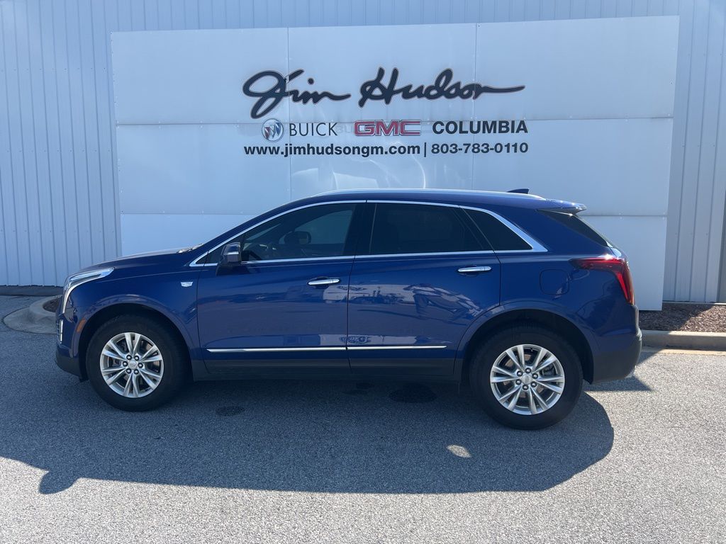 2020 Cadillac XT5 Premium Luxury photo 2