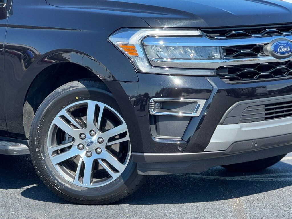 Used 2024 Ford Expedition Limited SUV