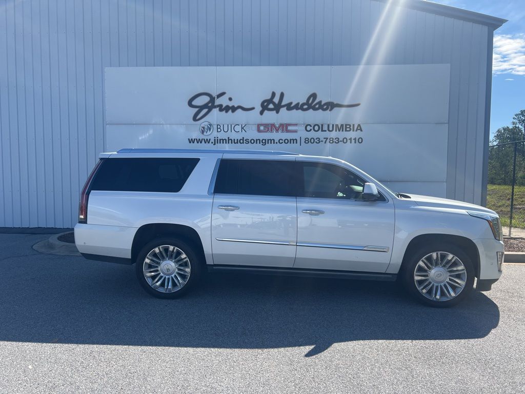 2020 Cadillac Escalade ESV Platinum photo 2