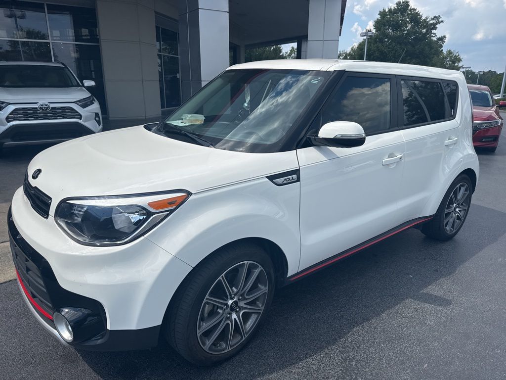 2019 Kia Soul Exclaim photo 2