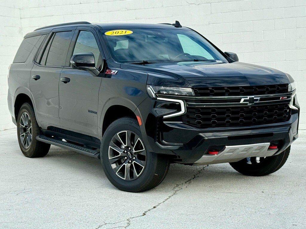 2021 Chevrolet Tahoe Z71 photo 2