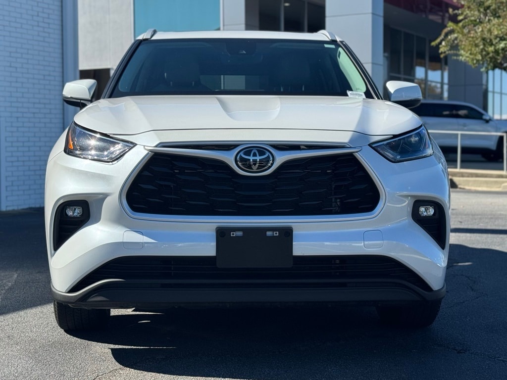 Used 2023 Toyota Highlander XLE SUV