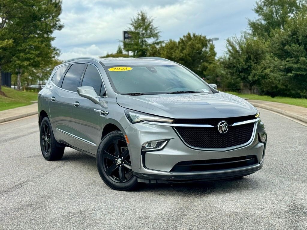 Used 2023 Buick Enclave Essence SUV