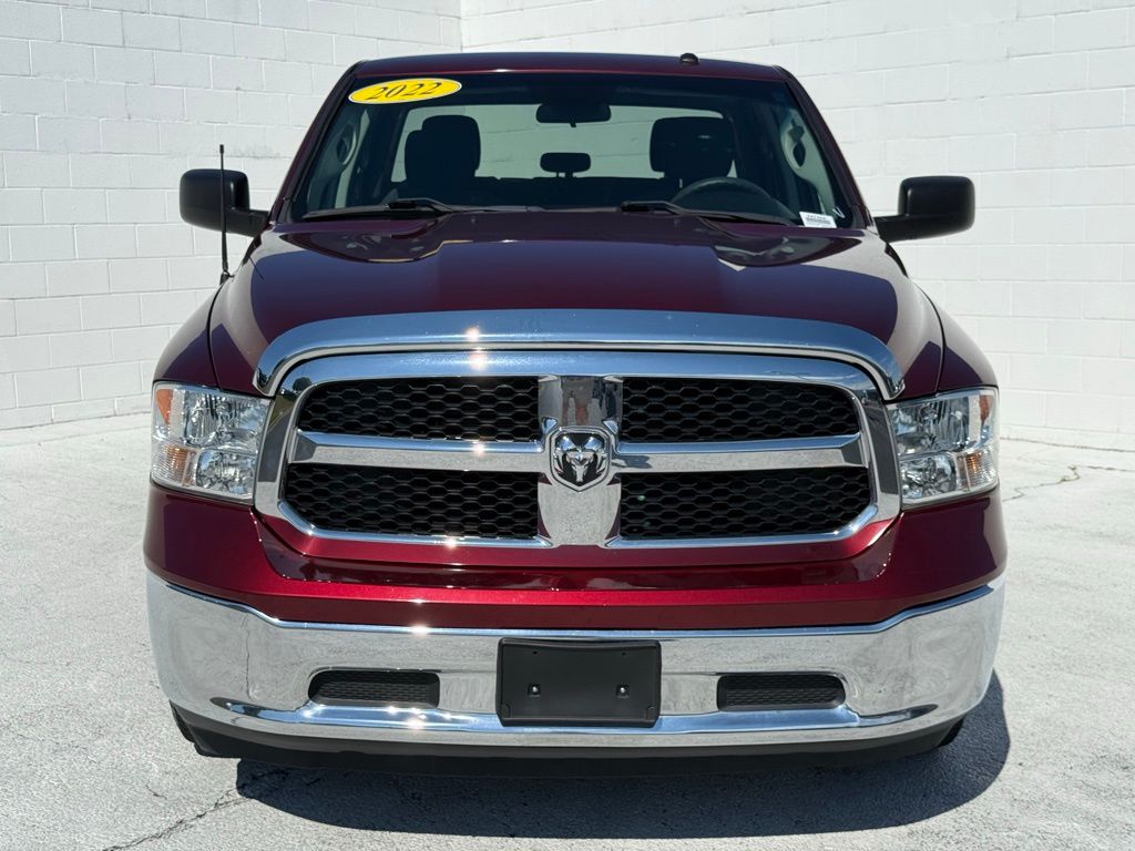 2022 Ram 1500 Classic Tradesman photo 2