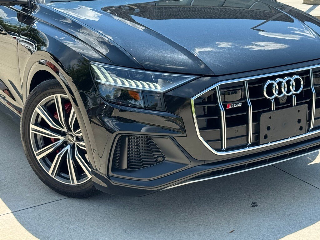2023 Audi SQ8 Premium Plus photo 2