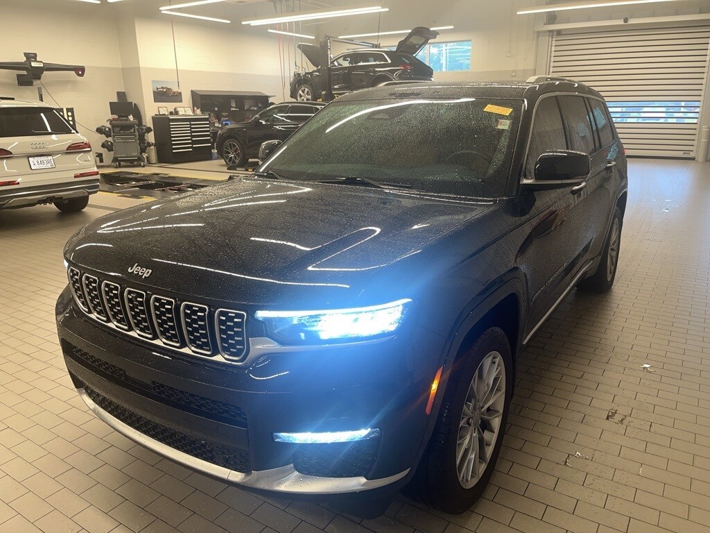 Used 2023 Jeep Grand Cherokee L Summit SUV