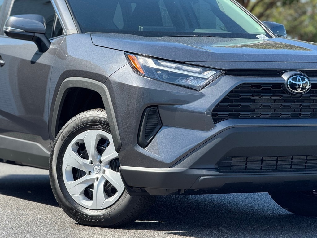 New 2025 Toyota RAV4 LE SUV