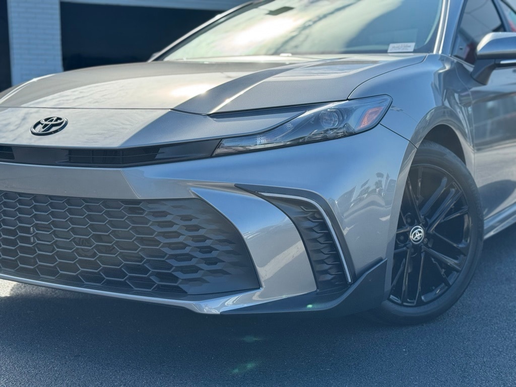 New 2026 Toyota Camry SE Sedan