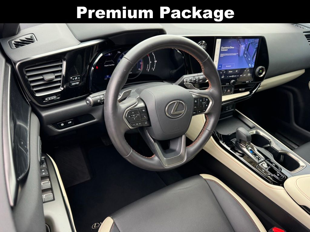 2024 Lexus NX 250 Premium photo 3