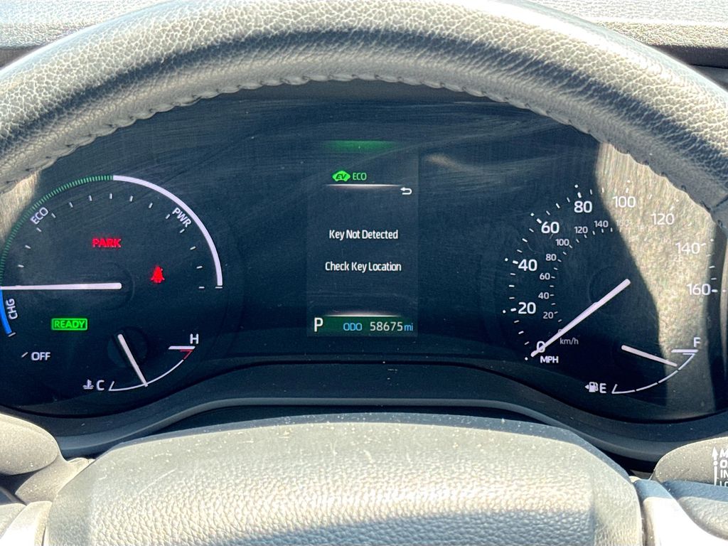 2023 Toyota Sienna XLE photo 2